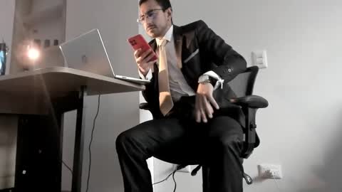 Snapshot of pablo_rincon95 chatting on January 16, 2025, 5:33 pm pablo rincon95 online show from January 16, 2025, 5:33 pm