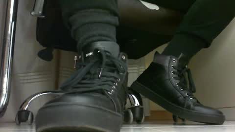 Snapshot of pablomenesssl chatting on January 16, 2025, 5:01 pm Pablo Meness online show from January 16, 2025, 5:01 pm