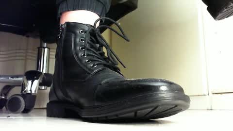 Snapshot of pablomenesssl chatting on February 9, 2025, 6:05 pm Pablo Meness online show from February 9, 2025, 6:05 pm