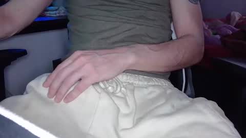 Snapshot of paddy22hh chatting on November 1, 2025, 12:29 pm paddy22hh online show from November 1, 2025, 12:29 pm