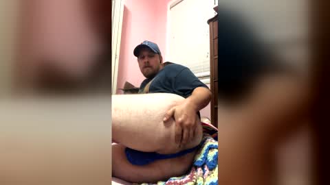 Snapshot of paddycheeks chatting on May 27, 2026, 6:21 am paddycheeks online show from May 27, 2026, 6:21 am