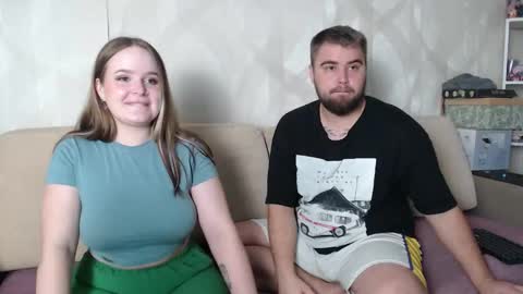 Snapshot of pair_of_gods chatting on October 5, 2025, 2:43 am Lizzi Igor online show from October 5, 2025, 2:43 am