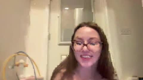 Snapshot of paisleysnowxo chatting on March 10, 2025, 6:16 am paisleysnowxo online show from March 10, 2025, 6:16 am