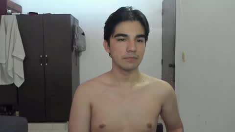 Snapshot of pakun_ chatting on November 14, 2025, 6:50 pm pakun_ online show from November 14, 2025, 6:50 pm