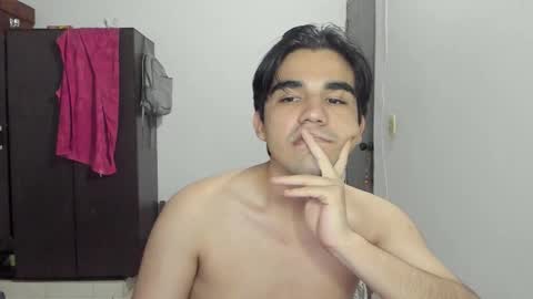 Snapshot of pakun_ chatting on November 18, 2025, 1:55 am pakun_ online show from November 18, 2025, 1:55 am