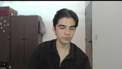 Snapshot of pakun_ chatting on November 27, 2025, 4:20 pm pakun_ online show from November 27, 2025, 4:20 pm