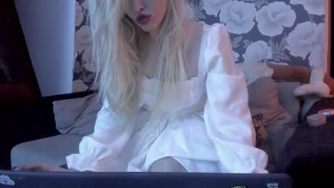 Snapshot of palmer_haze chatting on November 15, 2025, 5:53 pm palmer_haze online show from November 15, 2025, 5:53 pm