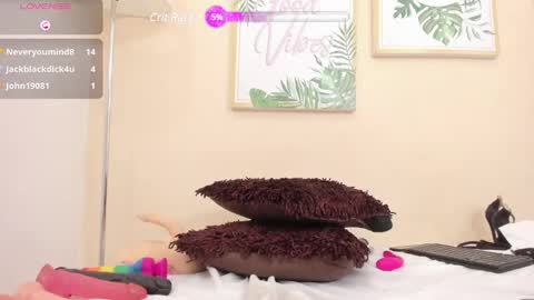 Pamela online show from December 21, 2024, 8:07 am