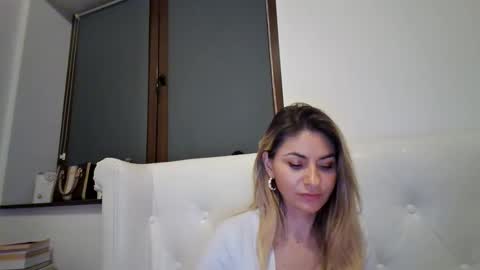 Pamela051087 online show from December 15, 2025, 9:30 pm