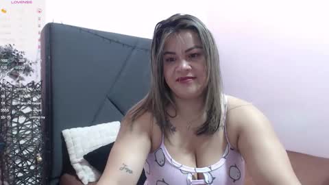 pamela_echeverria online show from January 14, 2026, 11:16 am