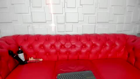 pamela_gaviria01 online show from November 6, 2025, 2:29 pm