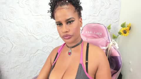 PAMELA online show from January 3, 2025, 8:01 pm