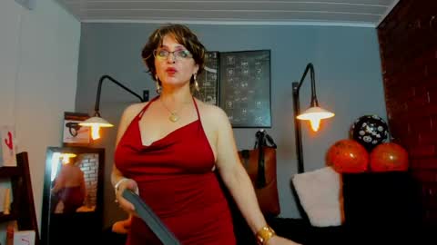Snapshot of pamela_mature41 chatting on May 6, 2026, 2:19 am pamela_mature41 online show from May 6, 2026, 2:19 am