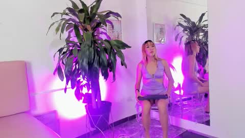 Snapshot of pamela_skinnysexy chatting on January 18, 2026, 1:04 pm Pamela online show from January 18, 2026, 1:04 pm