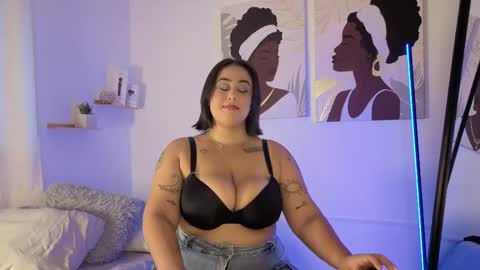 Snapshot of pamela_tomas4 chatting on May 22, 2026, 9:20 pm pamela_tomas4 online show from May 22, 2026, 9:20 pm