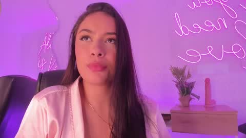 Manuela online show from February 27, 2025, 10:15 am