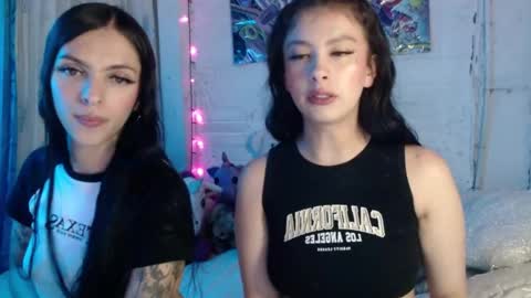 Snapshot of pamelaa_reyess chatting on March 13, 2026, 2:18 am Pamela Reyess online show from March 13, 2026, 2:18 am