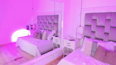 Snapshot of pamelamendez_ chatting on February 5, 2025, 2:51 am Pamela online show from February 5, 2025, 2:51 am