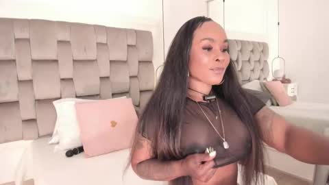 Snapshot of pamelamendez_ chatting on October 25, 2025, 3:58 am Pamela online show from October 25, 2025, 3:58 am