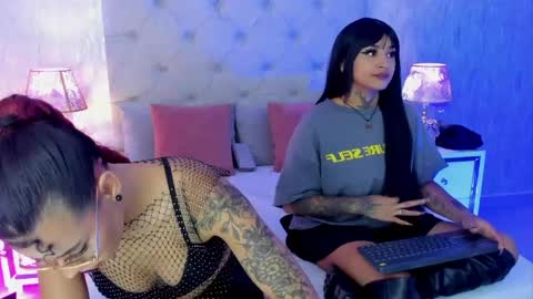 Snapshot of pamelamiler_ chatting on April 18, 2026, 1:59 pm TELL ME PAMELLA AND GIVE ME A GOOD GRADE ITS IMPORTANT online show from April 18, 2026, 1:59 pm