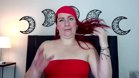 Pamela online show from October 31, 2025, 11:22 am