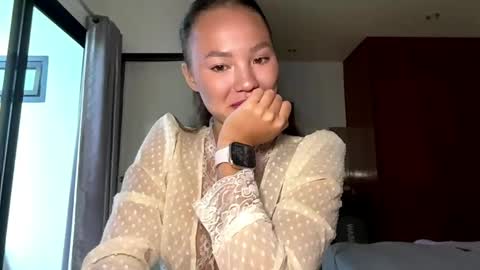 Kamila online show from April 6, 2026, 4:46 am