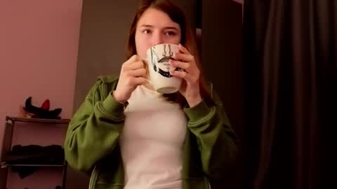 daniella online show from October 19, 2025, 10:10 pm