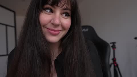 Snapshot of paminchains chatting on January 25, 2025, 4:13 pm Pam online show from January 25, 2025, 4:13 pm