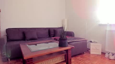 pampersandspanking online show from November 6, 2025, 7:31 am