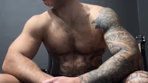 Snapshot of panther_style chatting on November 23, 2025, 7:08 am Oleg online show from November 23, 2025, 7:08 am