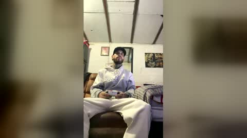 panthers_room online show from April 10, 2026, 8:41 am