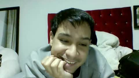 Snapshot of pantymediaslove chatting on November 23, 2025, 5:29 am Hi online show from November 23, 2025, 5:29 am