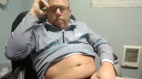 daddyinpanties online show from December 23, 2025, 12:41 am