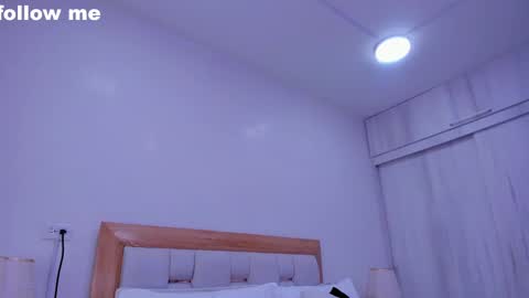 Paola  online show from February 6, 2025, 6:56 pm