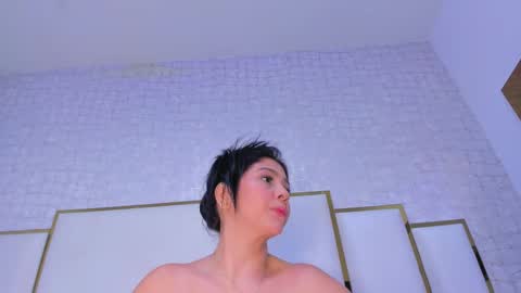 Paola  online show from November 16, 2025, 11:38 am