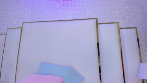 Paola  online show from February 13, 2026, 8:54 am