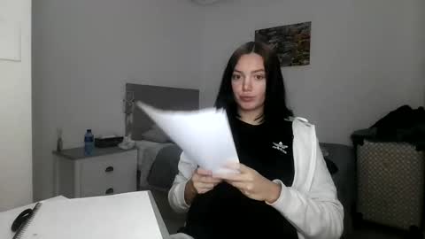 Snapshot of paolahard chatting on December 4, 2025, 8:06 pm Paola Hard online show from December 4, 2025, 8:06 pm