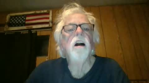 papajb70 online show from February 1, 2026, 2:10 am
