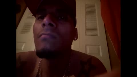 papasitoric0 online show from February 5, 2026, 7:02 am