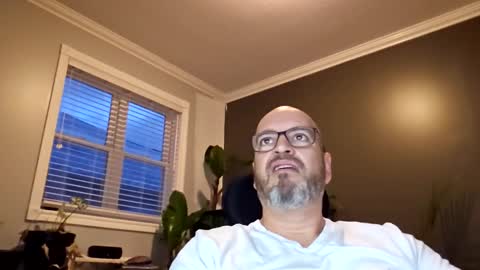 Papi online show from January 3, 2025, 9:57 pm