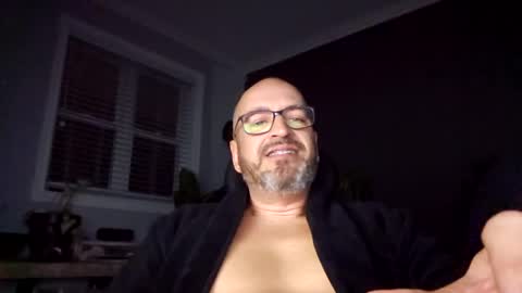 Papi online show from January 7, 2025, 3:03 am