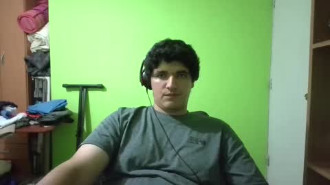 Snapshot of papitowilly999 chatting on March 5, 2025, 4:24 am Papito online show from March 5, 2025, 4:24 am