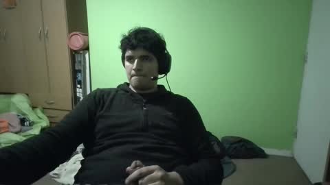 Snapshot of papitowilly999 chatting on June 1, 2026, 1:40 am Papito online show from June 1, 2026, 1:40 am