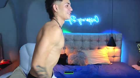 Snapshot of paradise_boy_s chatting on December 11, 2024, 2:52 am Ryan And Casper online show from December 11, 2024, 2:52 am