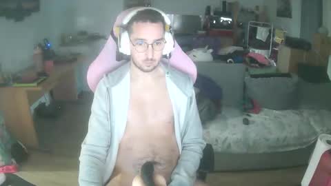 paradoxe91 online show from April 1, 2026, 10:38 am