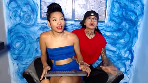 Snapshot of parisandvi chatting on February 25, 2026, 9:24 pm parisandvi online show from February 25, 2026, 9:24 pm