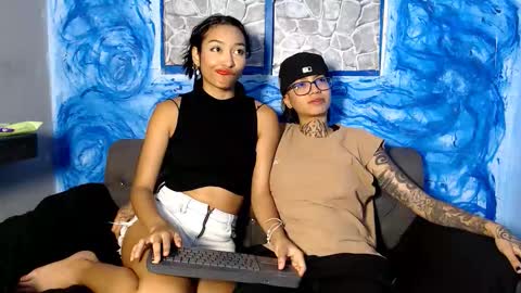 Snapshot of parisandvi chatting on March 11, 2026, 12:16 am parisandvi online show from March 11, 2026, 12:16 am