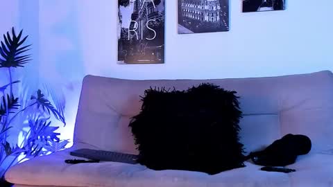 parker lavine online show from October 17, 2025, 1:53 am