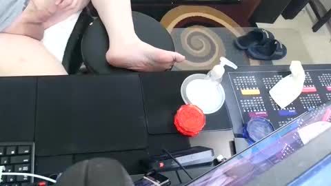 Bagels online show from June 6, 2026, 12:32 pm