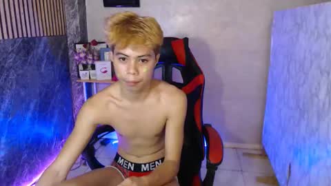 HENRY online show from September 23, 2025, 2:14 am